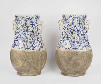 Paire de vases XIXème provençaux en terre vernissée, à décor…