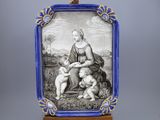 une image en bleu et blanc représentant une femme tenant un bébé dans ses bras