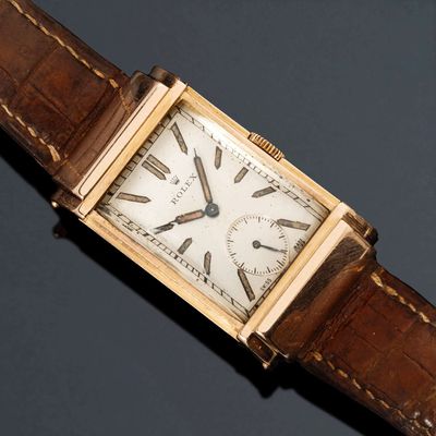 Rolex : une magnifique montre-bracelet en or 18 carats à remontage manuel