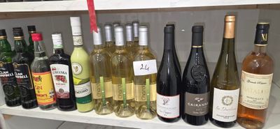 UN Ensemble DE Boisson Comprenant :