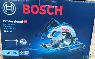 the box is open and ready to be used on the bosch circular saw