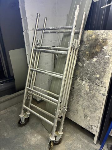 Échafaudage d’intérieur en aluminium 