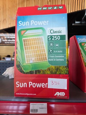 two boxes of sun power on the shelf in the store