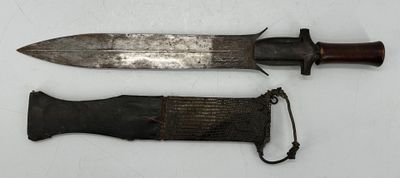 Couteau droit Fang Manche en bois et la lame en fer (droite …