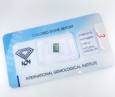 VERDELITE naturelle sous scéllé IGI, taille rectangle 0.