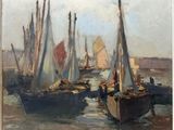 many boats that are in the water near each other