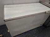 an image of a white refrigerator in a kitchen