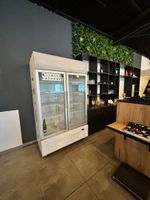 Vitrine à boissons réfrigérée 2 portes METRO à froid positif…