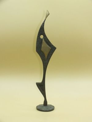 Sculpture contemporaine en bronze à double patine. - Photo 1