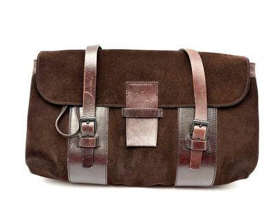 GUCCI. Sac à main en daim et cuir, façon cartable, porté épa…