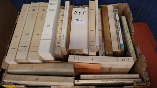 Lot de livres de littérature dont Jean PAULHAN, Max Jacob, Pieyre...