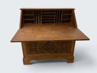MOYEN-ORIENT, vers 1940-1950. Bureau scriban en bois sculpté… (photo 2)
