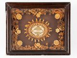 a picture of a decorative box with a picture on it
