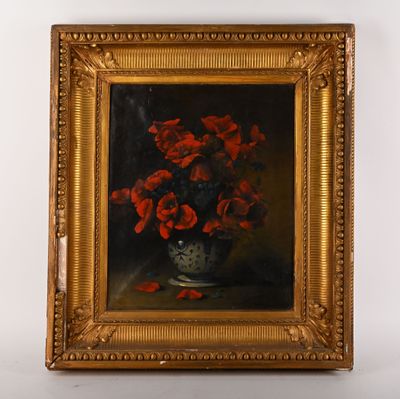 tableau représentant un vase contenant des fleurs rouges posé sur une table