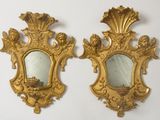 paire de gants français anciens ornés de miroirs en forme de fleurs