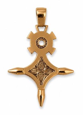 14k yellow gold cross pendant with a diamond center