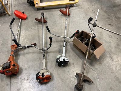 many different types of tools that are on the floor