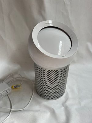 une image représentant une poubelle à laquelle est fixé un chargeur