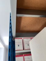 douze éléments de racks métalliques moyen porteur à 7 niveau… (photo 6)
