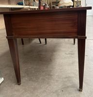 Bureau en acajou de style Louis XVI (photo 2)