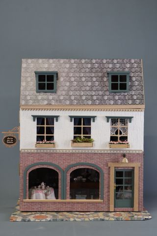 Diorama - « Art de la table », magasin et scène d’intérieur, pers...