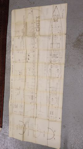 Plan de montage du chasseur de SOUS-MARINS 1944. Echelle 1/30, fa...