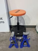 1 tabouret à pompe VEVOR ; 2 chandelles VL MICHELIN