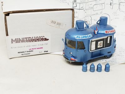 MINITRUCKS - LE PETIT NAVIRE (résine, 1/50ème, sorti en 1991…