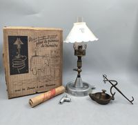 10561-14 / ss ETA / Lampe à gaz Visseaux "Malgré les coupure…