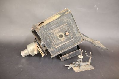 Lanterne de projection en tôle modèle EXCELSIOR avec plaques…