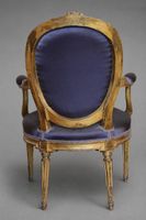 Suite de quatre fauteuils cabriolet en bois mouluré, sculpté… (photo 4)