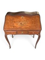 Bureau de pente en bois de placage ouvrant par un abattant e… (photo 2)