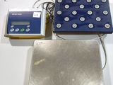 an image of a scale and a digital scale