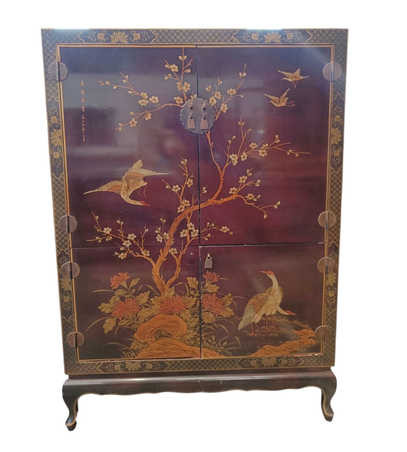 Objets d'art & Curiosités