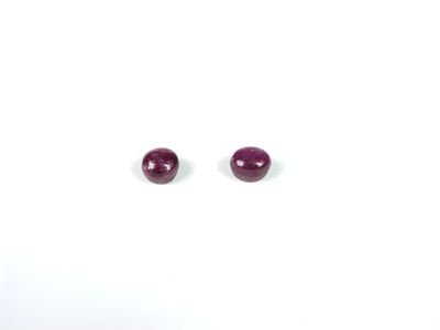 Rubis cabochons 3.82 cts 7.5x7x5.8