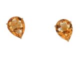 une paire de boucles d'oreilles ornées d'une citrine facettée