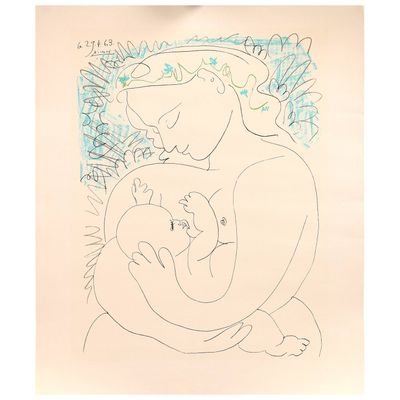 dessin d'une femme tenant un bébé dans ses bras
