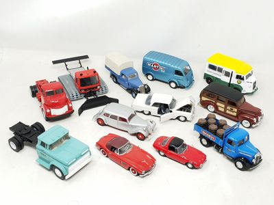 12 modèles 1/43ème (industriels modernes) :
