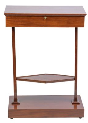 Petite travailleuse en acajou et placage d'acajou, dessus dé…