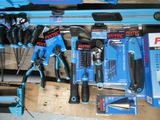 un grand nombre d'outils sur une palette