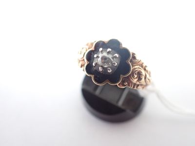 Bague de deuil en or émail et diamant TA. verre et cheveux, poids 3,2g - Photo 1