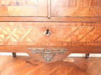 VITRINE de style Louis XVI en bois de placage et marqueterie… (photo 5)