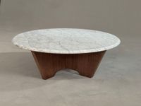 Table basse à plateau circulaire en marbre veiné blanc à pié… (photo 3)