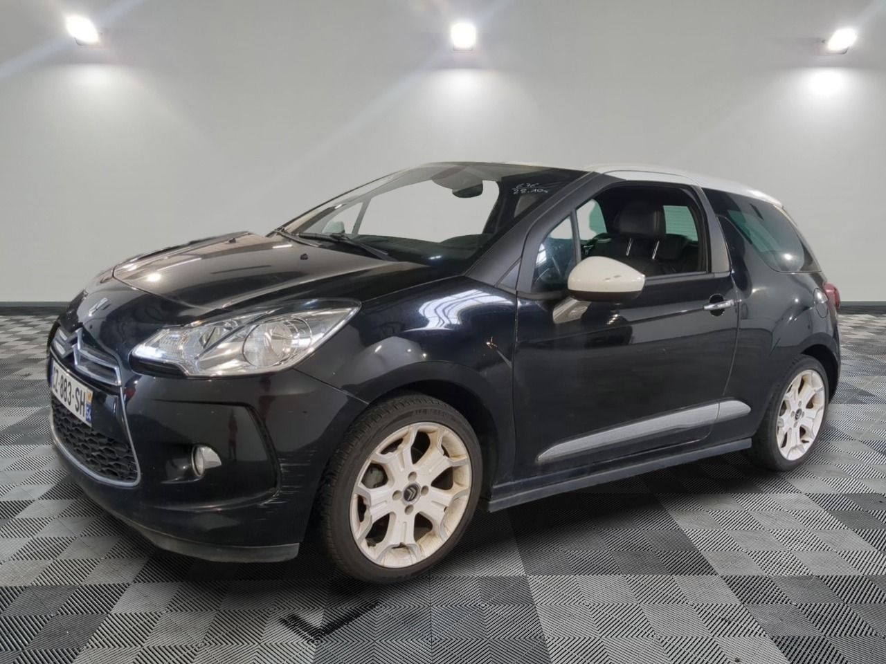 CITROEN - DS3 VTI 120 RED EDITION - ES - Mise en service: 21…