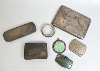 Lot de couvercles et éléments en argent 950° - Objets d'art & Curiosités