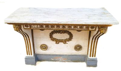 Console en bois doré et laqué blanc à décor de têtes de lion…