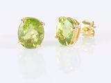 boucles d'oreilles à clous en péridot, en or jaune 14 carats