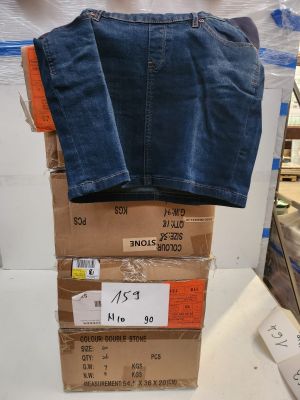 Lot de 90 salopettes en jean de maternité , articles neufs a…