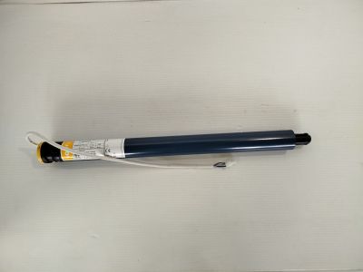 un stylo posé sur une table