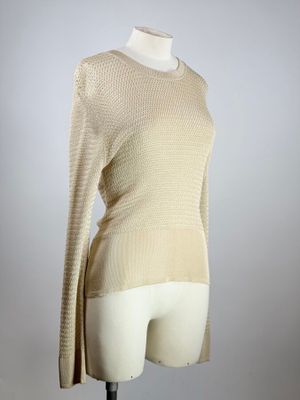 un pull de femme sur un mannequin, un mannequin, un mannequin, un mannequin, un mannequin, un mannequin, un mannequin, un mannequin, un mannequin, un mannequin, un mannequin, un mannequin, un mannequin, un mannequin, un mannequin, un mannequin, un mannequin, un mannequin, un mannequin, un mannequin, un mannequin, un mannequin, un mannequin, un mannequin, un mannequin, un mannequin, un mannequin, un mannequin, un mannequin, un mannequin, un mannequin, un mannequin, un mannequin, un mannequin